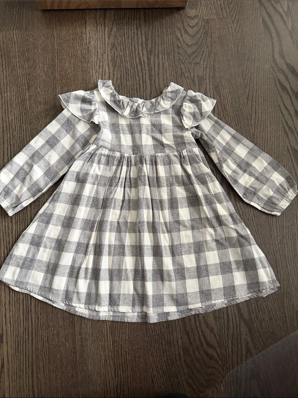 Mabel & Honey Gray & White Gingham Ruffle-Trim Long Sleeve Dress - size 5